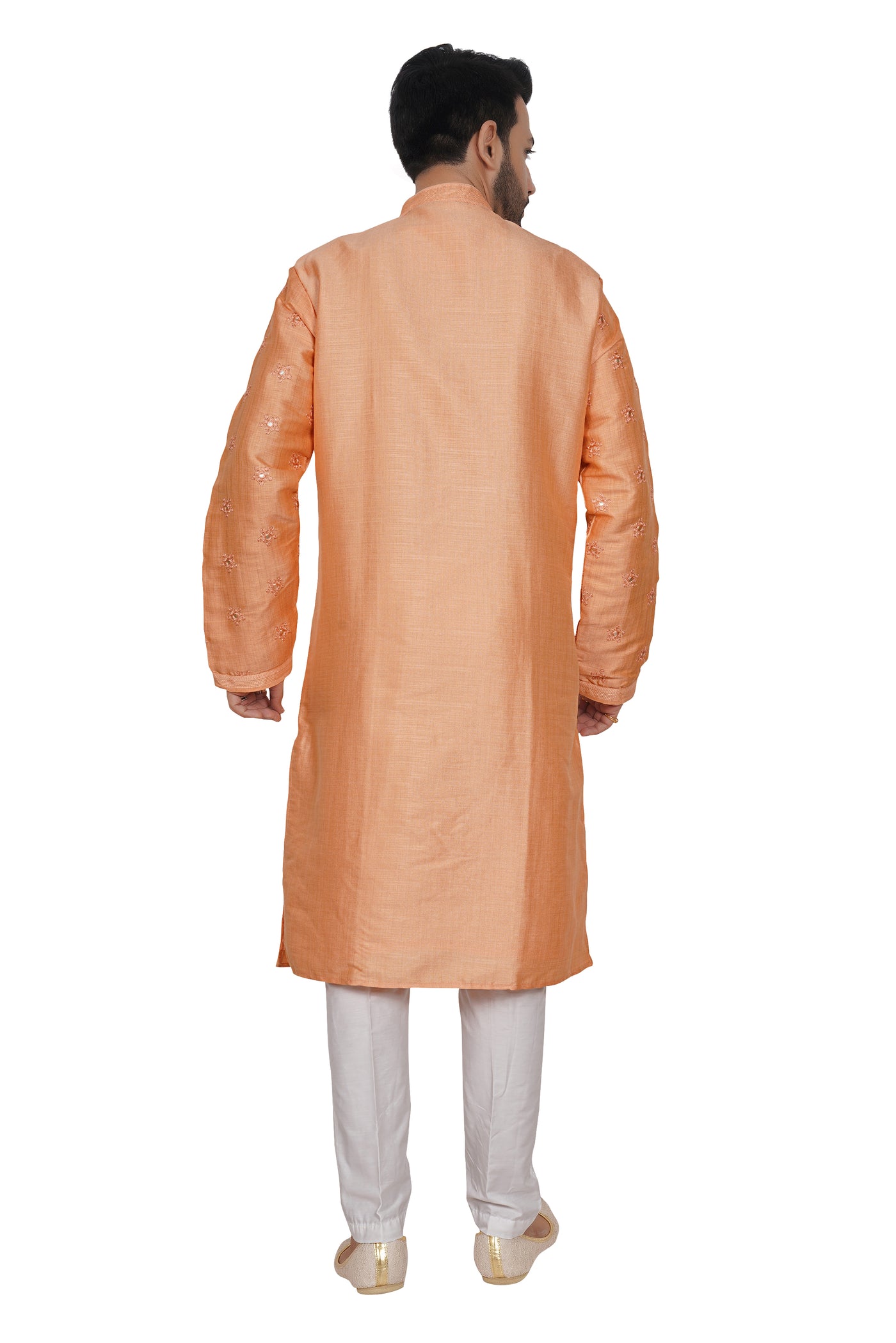 PEACH COLORED KURTA PYJAMA SET WITH EMBROIDERED FLORAL BUTTIS