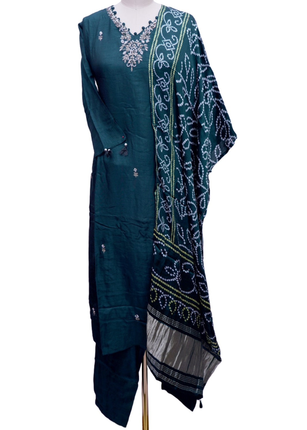 GREEN SALWAR SUIT – Sakkhi Style