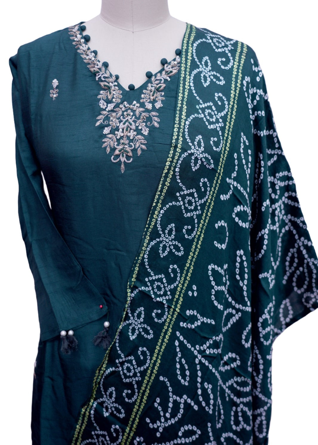 GREEN SALWAR SUIT – Sakkhi Style