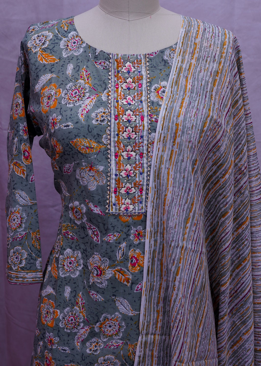 FLORAL SALWAR SUIT