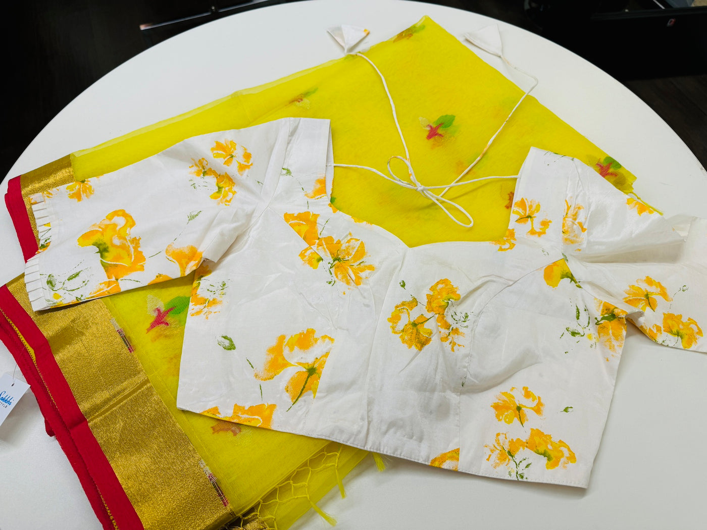 LEMON YELLOW MUSLIN JAMDANI SAREE WITH BLOUSE