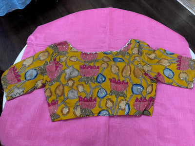 Baby pink Mangalgiri saree with stitched blouse