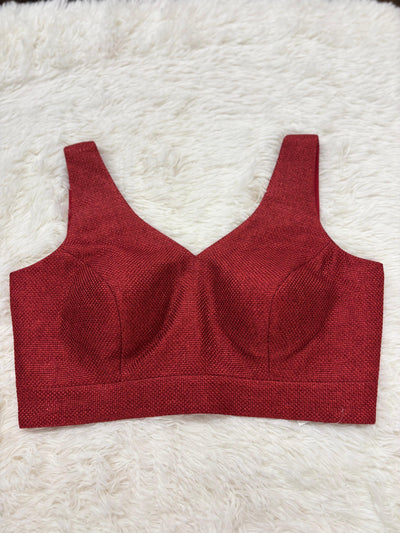 Magnetic maroon stitched blouse