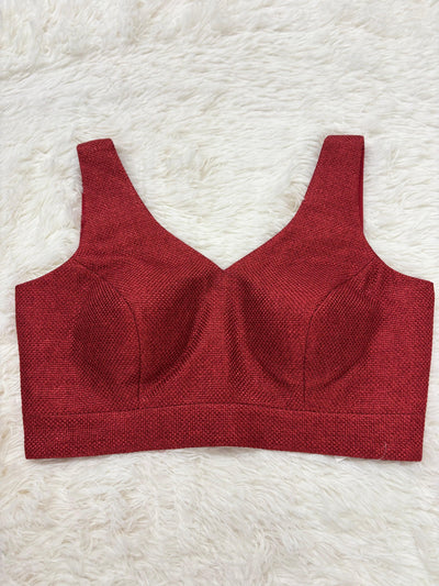 Magnetic maroon stitched blouse