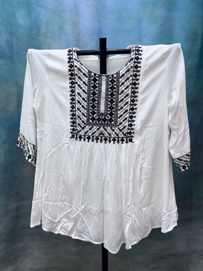 Women's White Cotton Crinkled Kurti with Black Thread Embroidery