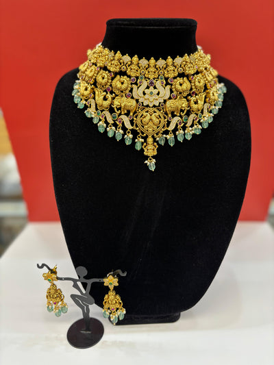 Antique Temple Choker Necklace Set – Lakshmi & Peacock Motif with Green Beads