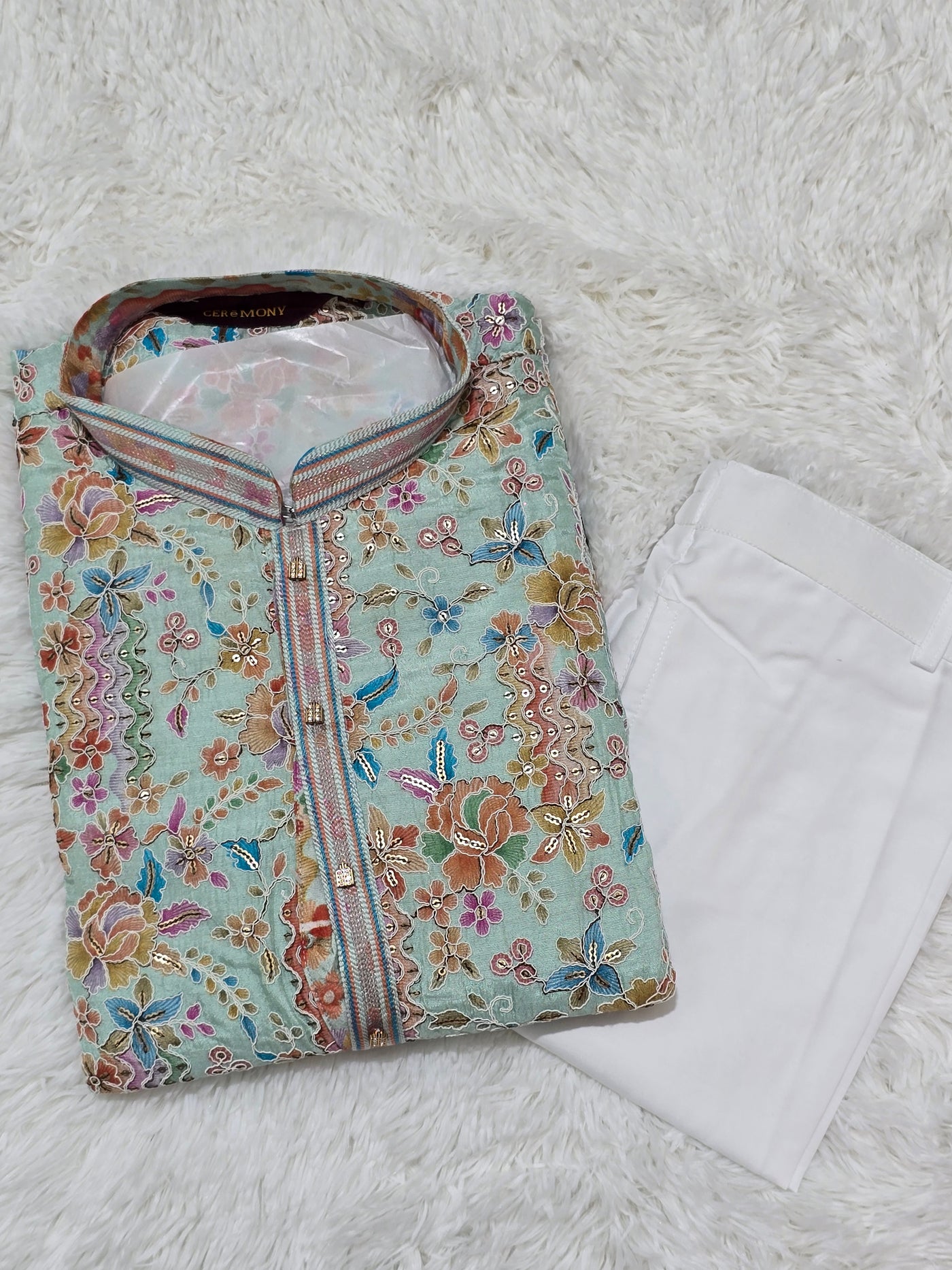 Men’s Pastel Green Floral Embroidered Kurta with White Pajama Set