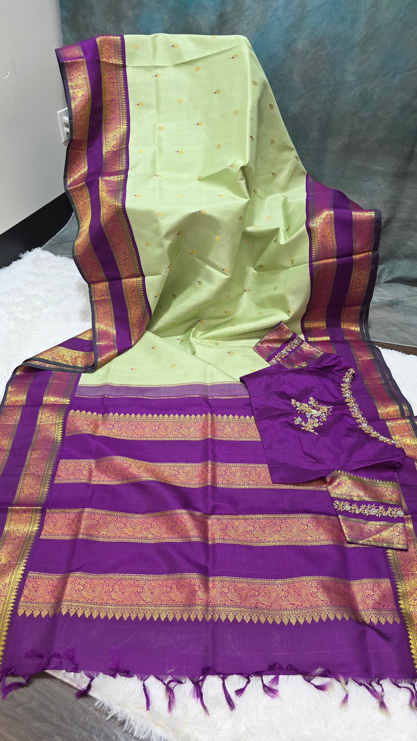 Light Green & Purple Kanchipattu Saree with Rich Zari Border and Embroidered Blouse