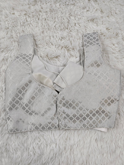 Silver Jacquard Sleeveless Blouse – Elegant Round Neck with Back-Open Design