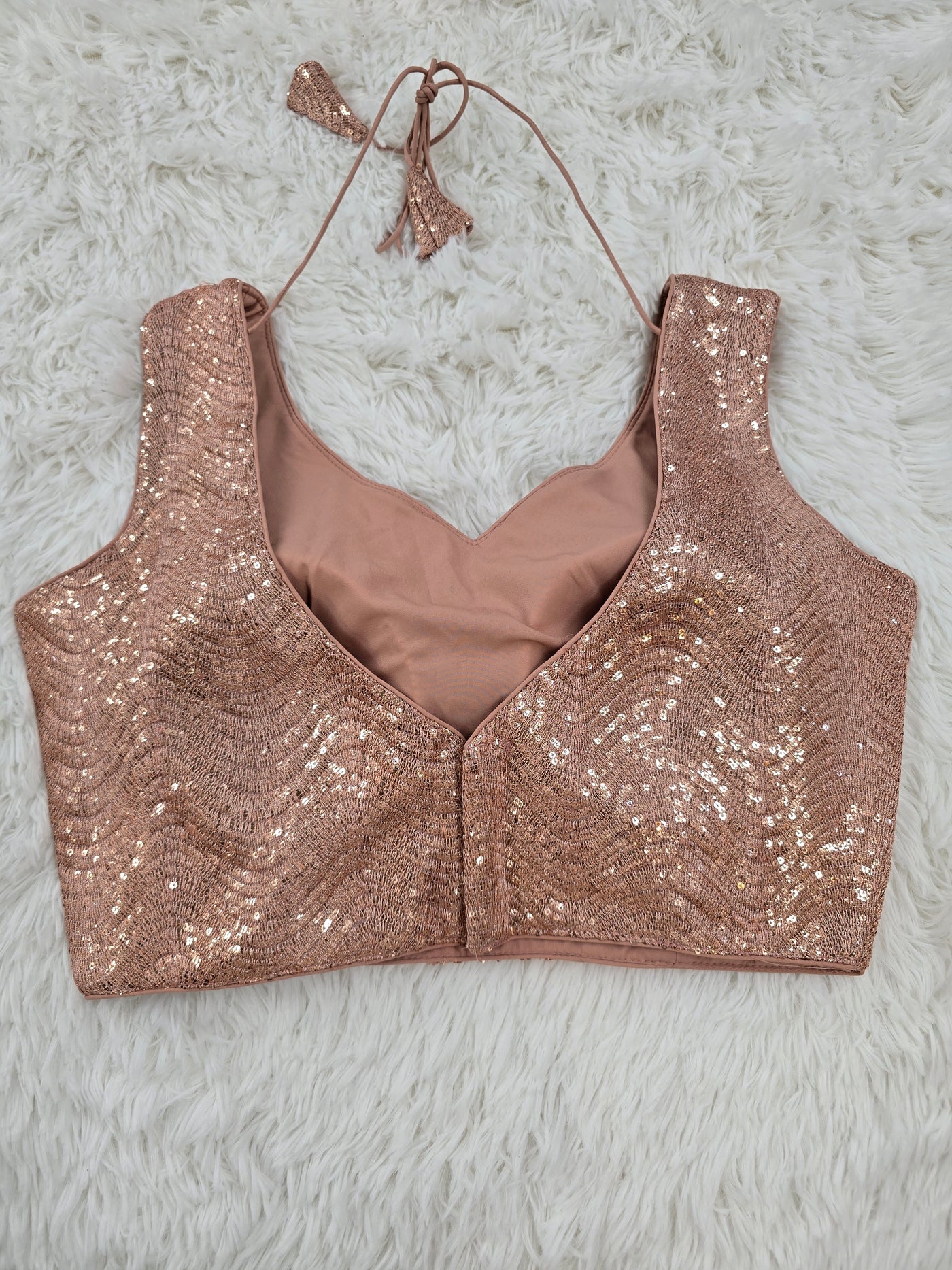 Rose Gold Sequin V-Neck Sleeveless Blouse with Back-Open Design