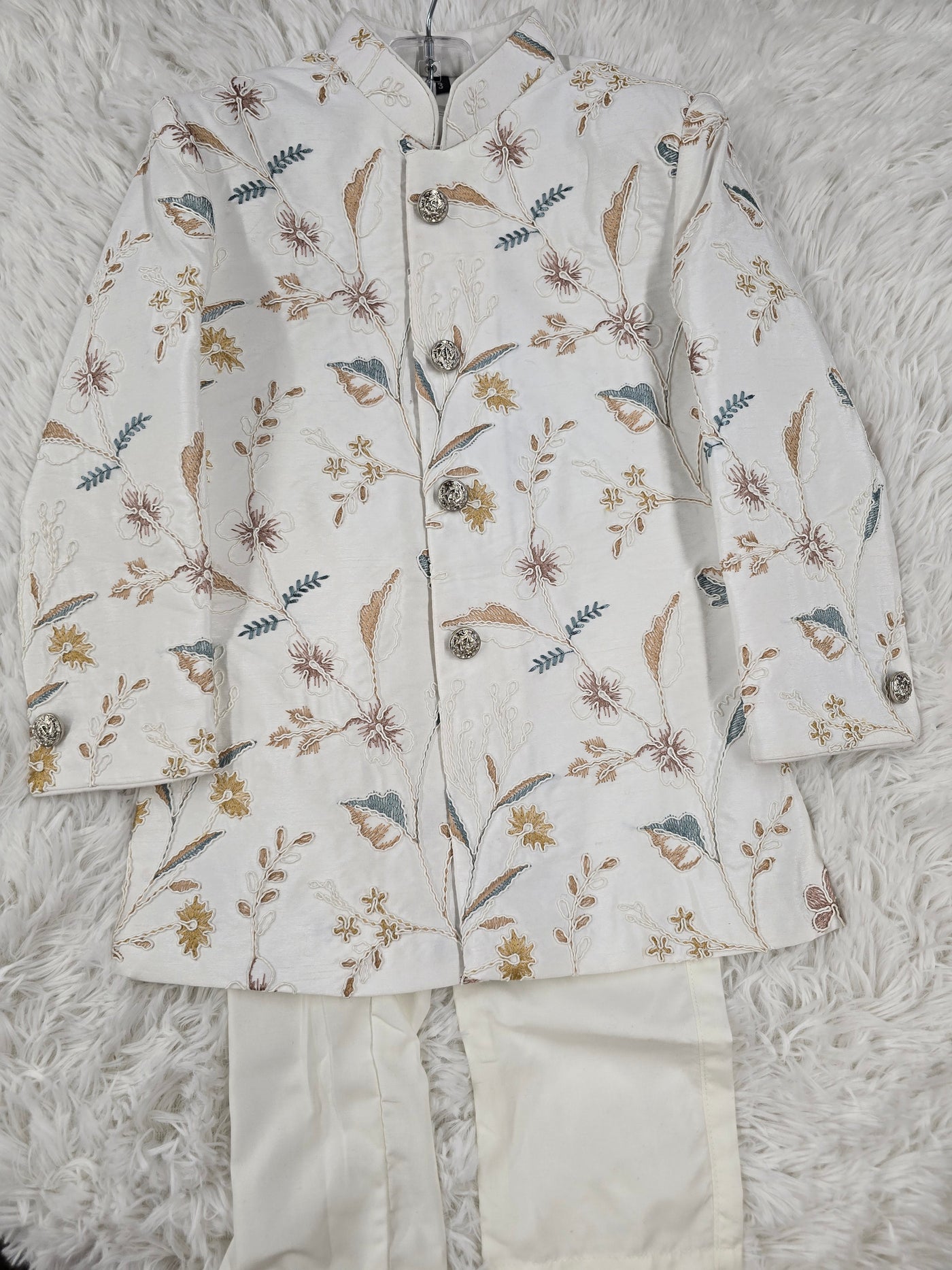 Boys’ Off-White Embroidered Sherwani Set