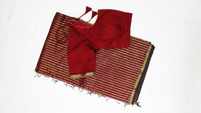 RED COLORED MAHESHWARI SILK COTTON SAREE WITH STITCHED BLOUSE - Sakkhi Style
