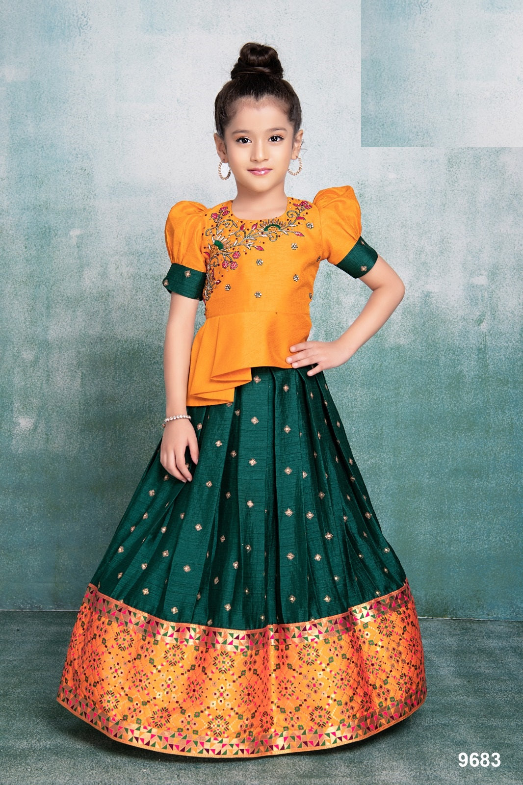 GREEN AND ORANGE SILK PAVADA – Sakkhi Style