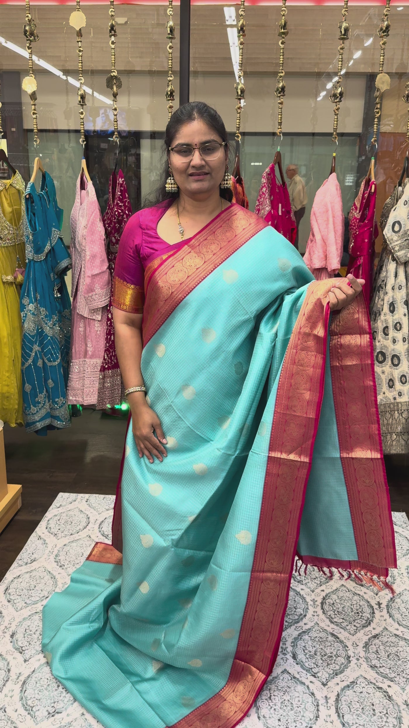 Kanchipattu Pure Silk Saree – Sky Blue with Red Contrast Border & Pallu, Intricate Zari Weaving, Handwoven Traditional Saree with Designer Blouse