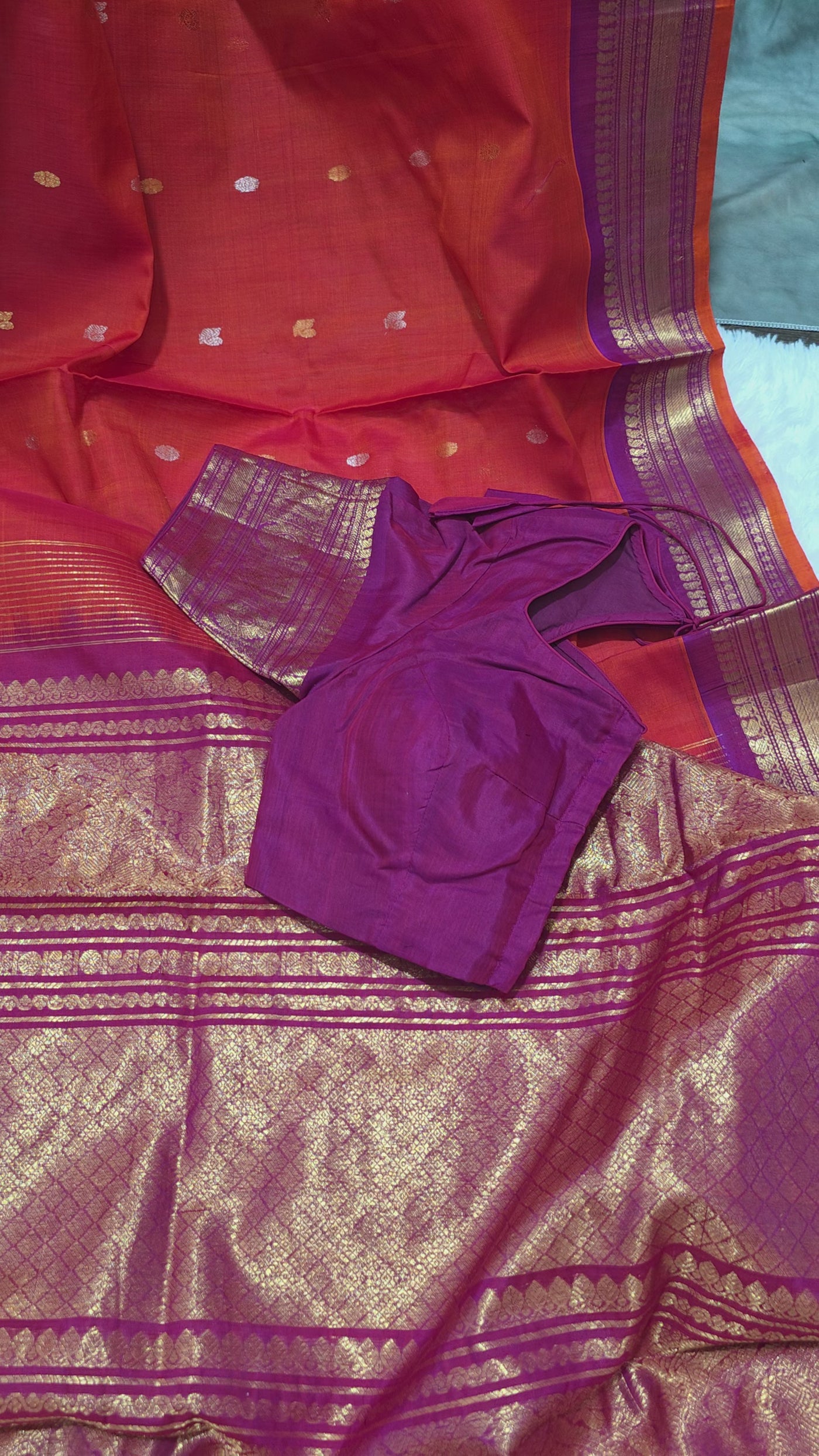 Gadwal Cotton Silk Saree – Red with Pink Border & Golden Zari Weaving, Handwoven Traditional Saree with Contrast Blouse