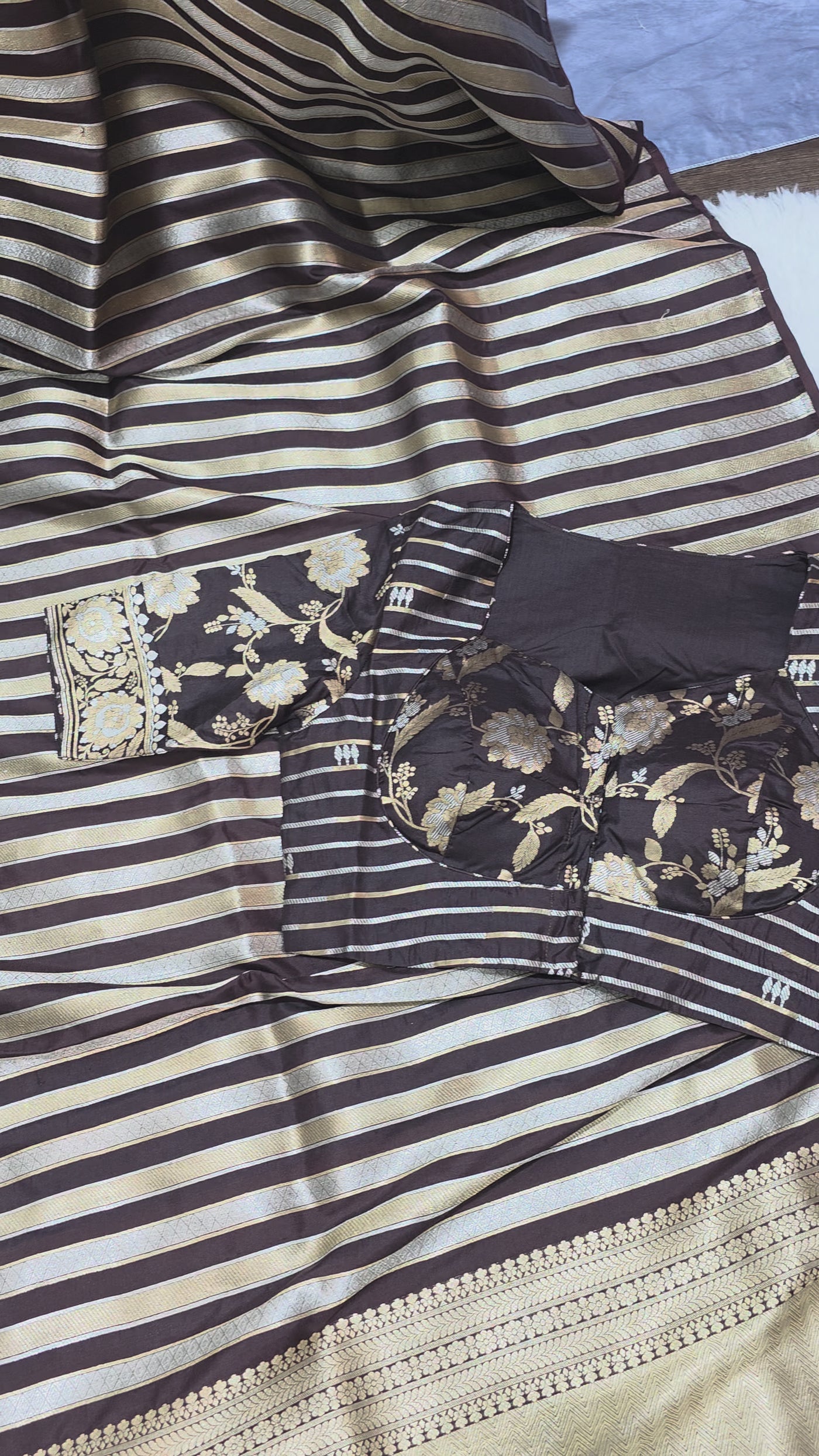 Pure Katan Silk Saree with Butti Weave and Double Pallu – Brown & Gold with Matching Blouse