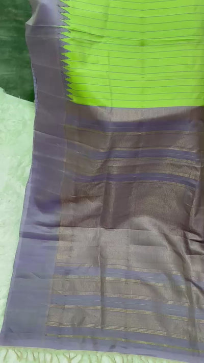 Green Gadwal Silk Saree with Lavender Contrast Border & Embroidered Blouse