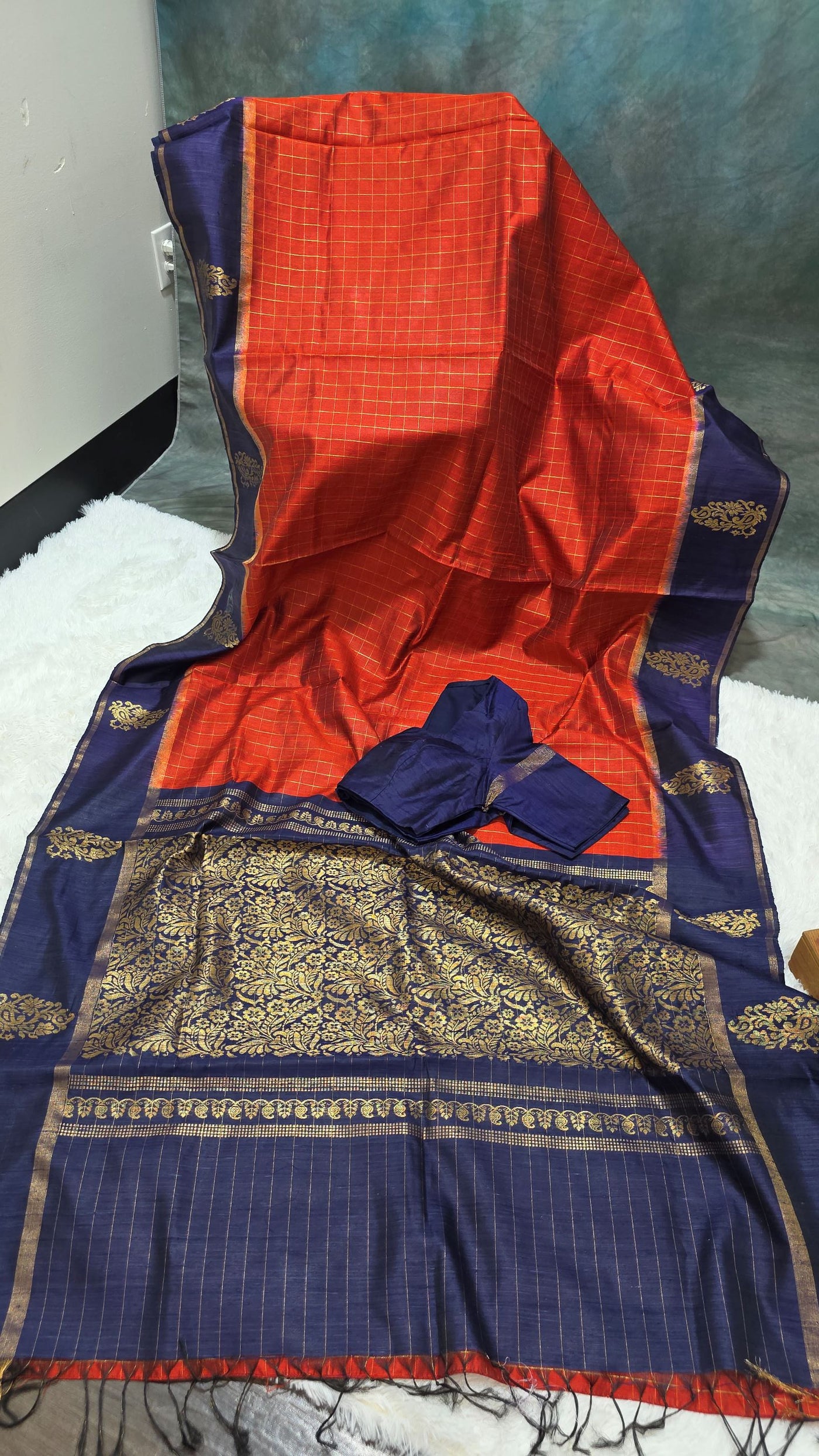 Khadi Silk Saree – Red with Navy Blue Border & Golden Zari Work, Handwoven Traditional Indian Saree with Matching Blouse