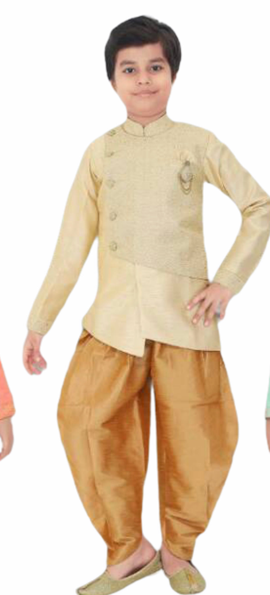 Cream and Gold Kurta Pyjama - Sakkhi Style
