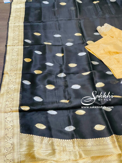 Black and Gold Pure Kora Silk Saree - Sakkhi Style