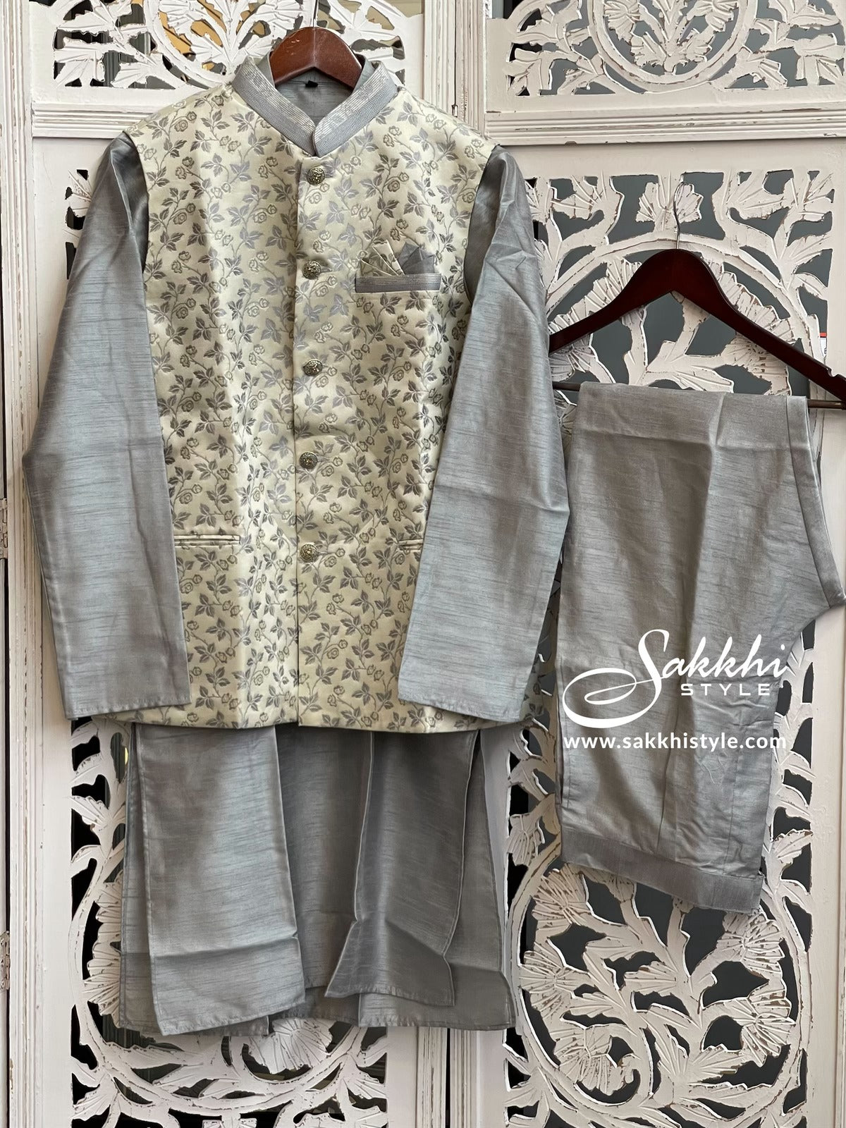 Grey and Silver Kurta Pyjama with Jacket - Sakkhi Style