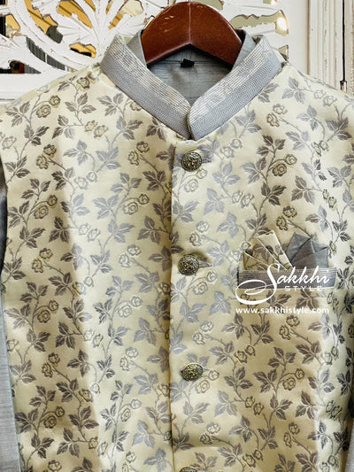 Grey and Silver Kurta Pyjama with Jacket - Sakkhi Style