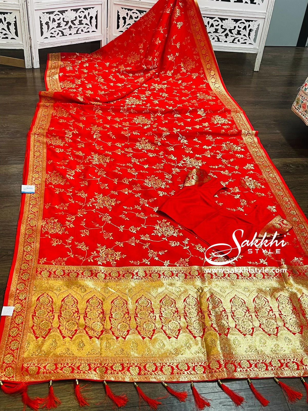 Red and Gold Embroidered Banaras Saree - Sakkhi Style