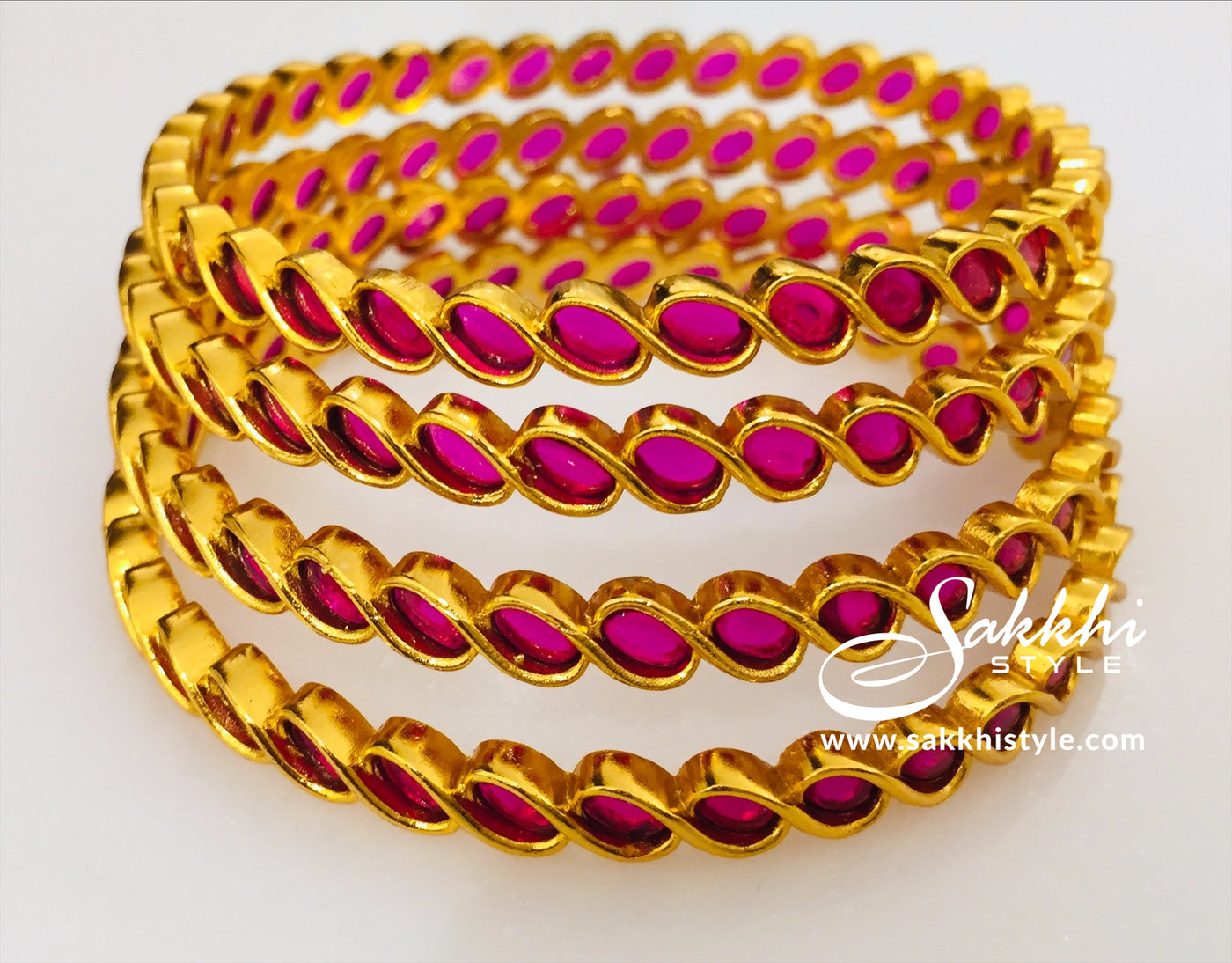 Antique Pink Stone Bangle - Sakkhi Style