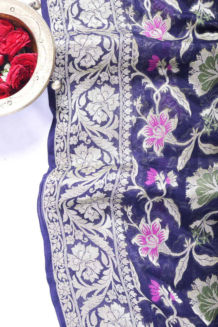 Navy blue georgette silk floral pattern saree - Sakkhi Style