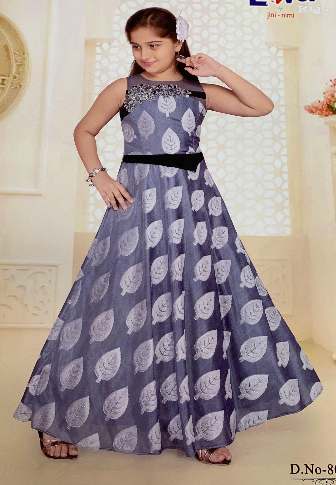 Grey and White Gown - Sakkhi Style